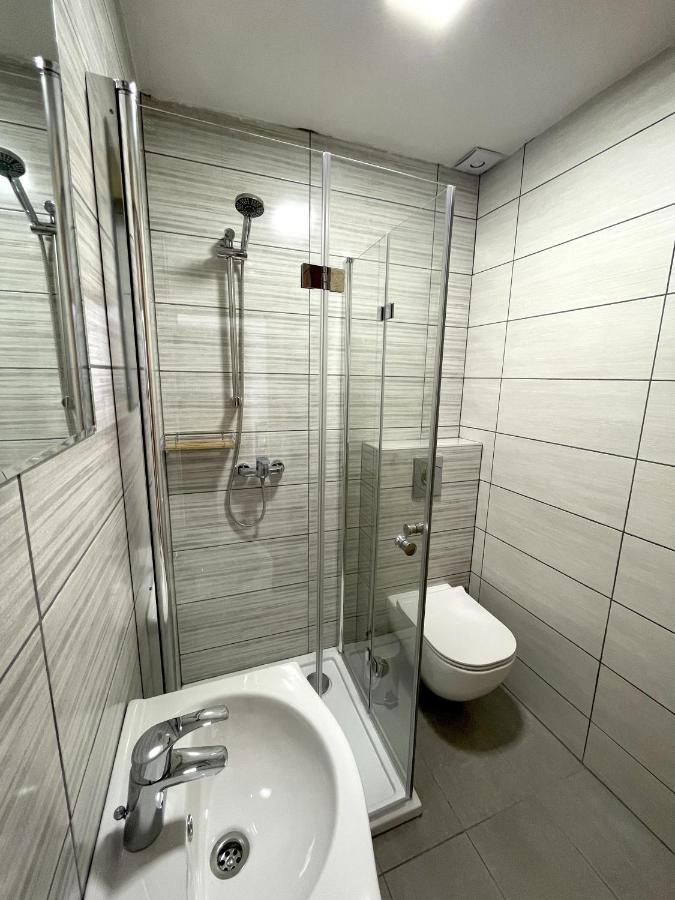 Apartments And Rooms Pri Baslju Cerkno Ngoại thất bức ảnh